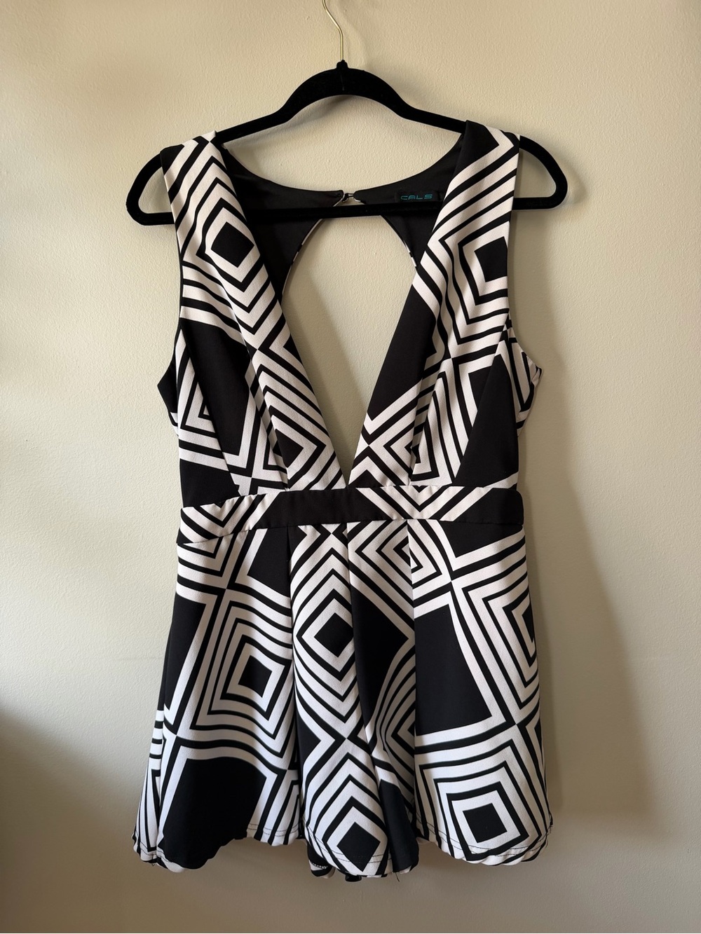 Black & White Geometric V-Neck Romper